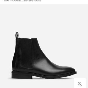 Everlane the modern Chelsea boot